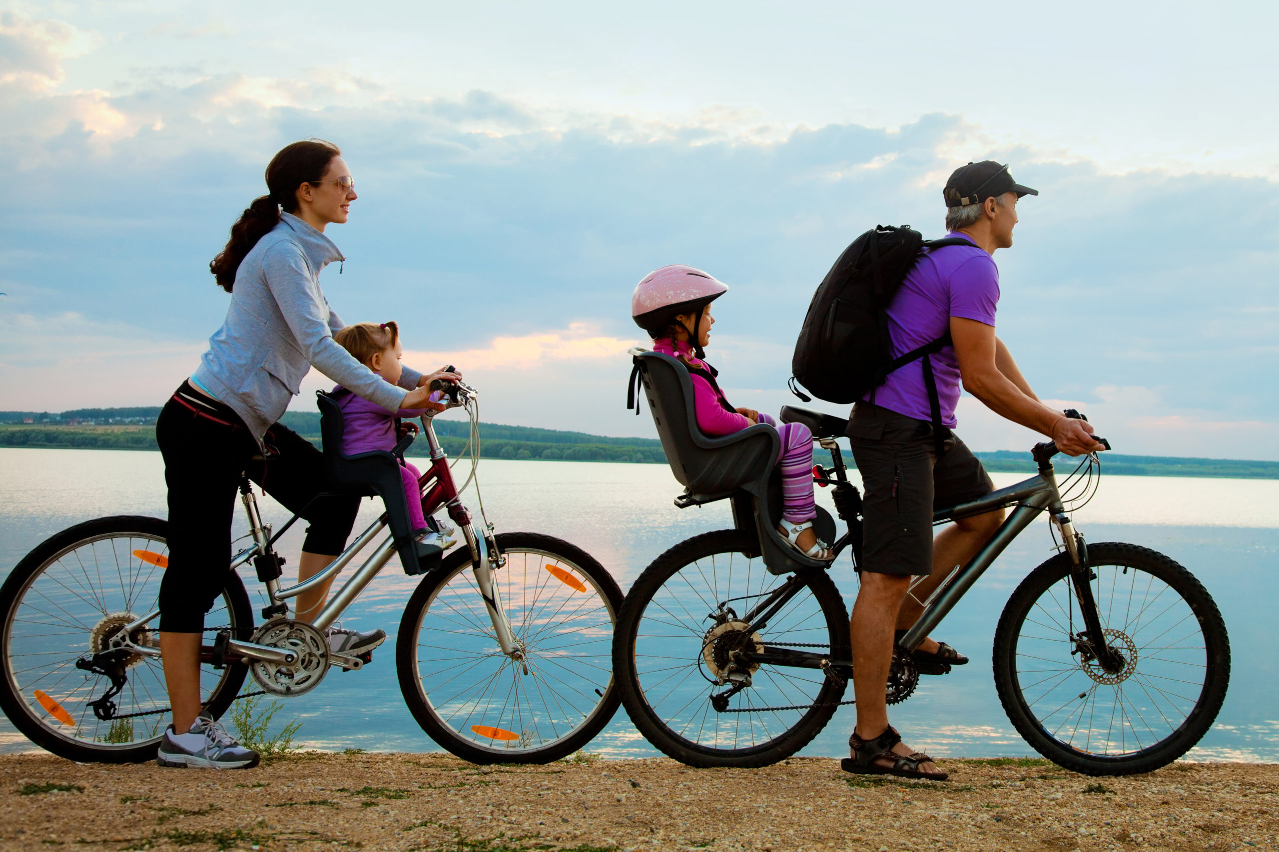 Cómo Llevar a un Bebé en Bicicleta